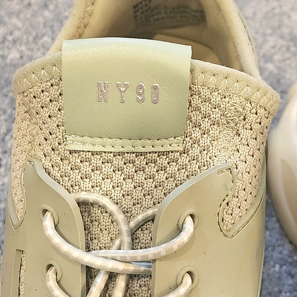 Steve Madden Myles chunky sole sneaker Size 8.5 Color Mint - Picture 9 of 11